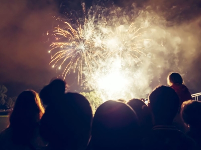crowd-enjoying-fireworks-explosions.2106111240550
